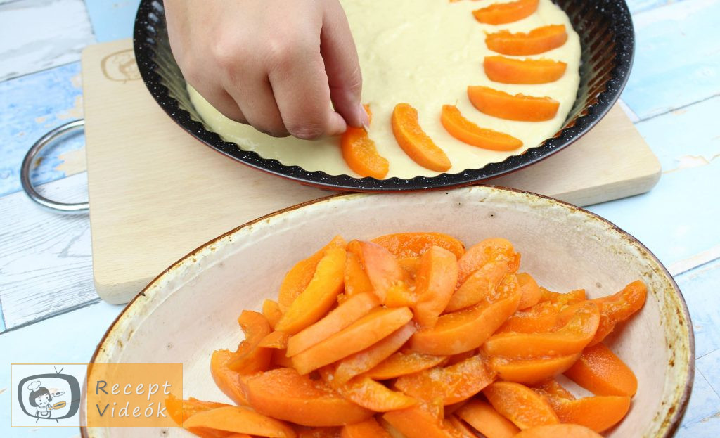 Apricot Pie recipe, prepping Apricot Pie step 4