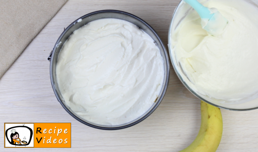 Banana yogurt cake recipe, prepping Banana yogurt cake step 4