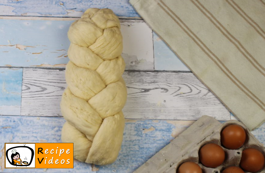 Braided yeast bun recipe, prepping Braided yeast bun step 7