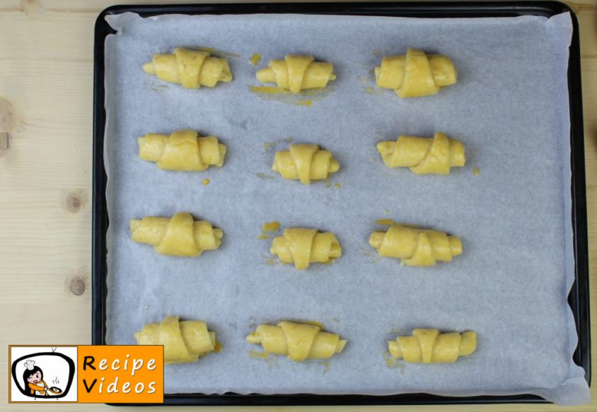 Cheese croissant recipe, prepping Cheese croissant step 8