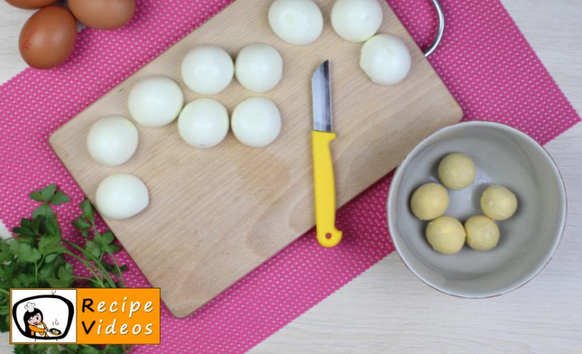 Cheese rolls with egg and ham recipe, prepping Cheese rolls with egg and ham step 3