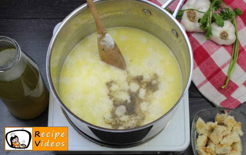 Creamy cheese soup recipe, prepping Creamy cheese soup step 4