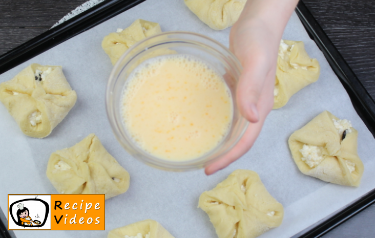 Curd cheese turnover recipe, prepping Curd cheese turnover step 11