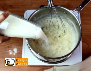 Garlic gnocchi with cheese sauce recipe, prepping Garlic gnocchi with cheese sauce step 6