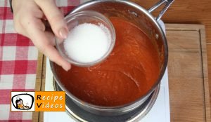 Meatballs with tomato sauce recipe, prepping Meatballs with tomato sauce step 7