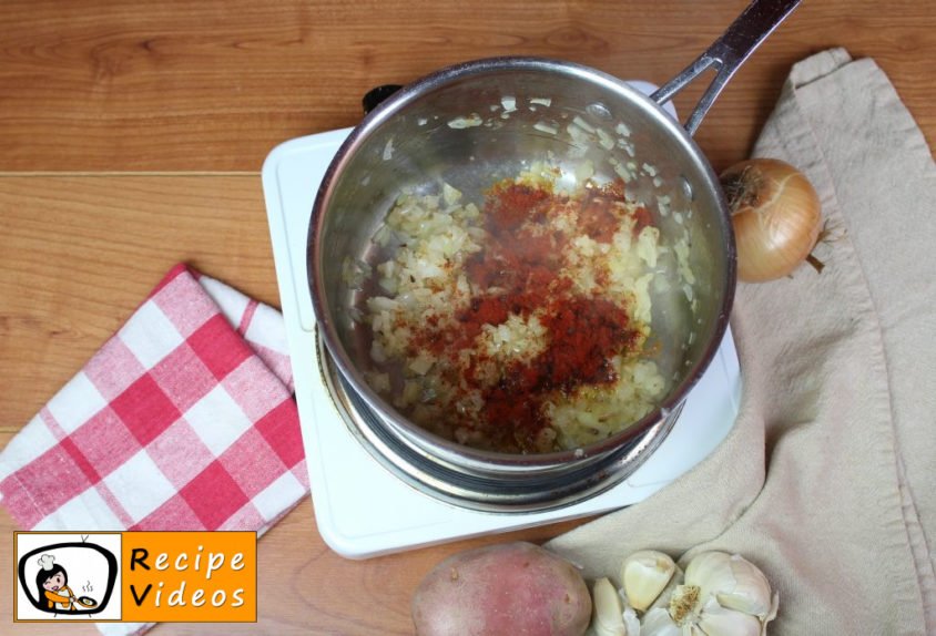 Paprika potatoes recipe, prepping Paprika potatoes step 1