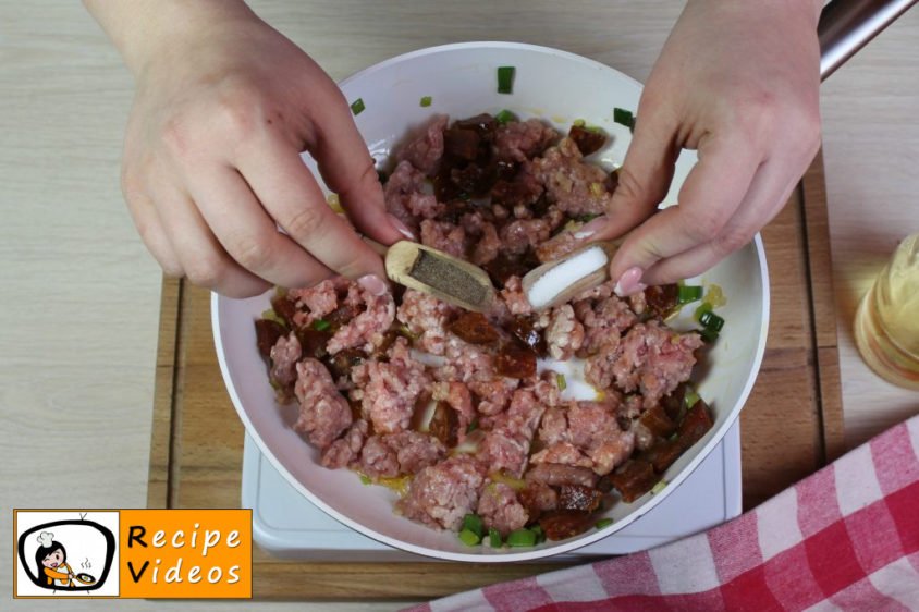 Pockets with minced meat recipe, prepping Pockets with minced meat step 4