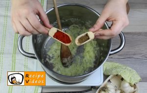 Savoy cabbage and frankfurter soup recipe, prepping Savoy cabbage and frankfurter soup step 2