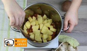 Savoy cabbage and frankfurter soup recipe, prepping Savoy cabbage and frankfurter soup step 3