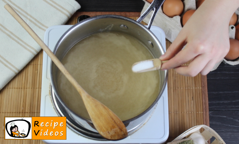 Simple egg soup recipe, prepping Simple egg soup step 4