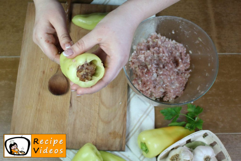 Stuffed peppers recipe, prepping Stuffed peppers step 2