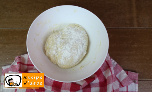 Sweet yeast nests with curd recipe, prepping Sweet yeast nests with curd step 3