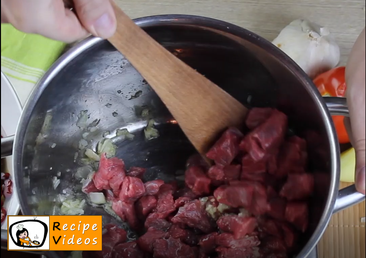 Bean goulash recipe, prepping Bean goulash step 4