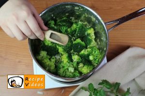 Broccoli cream soup recipe, prepping Broccoli cream soup step 6