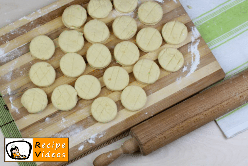 Butter scones recipe, prepping Butter scones step 6