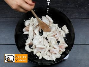 Chicken and vegetables penne recipe, prepping Chicken and vegetables penne step 1