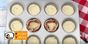 Egg muffins with cheese and bacon recipe, prepping Egg muffins with cheese and bacon step 3