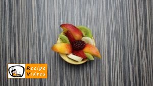 Fruit cup with apple flowers recipe, prepping Fruit cup with apple flowers step 3