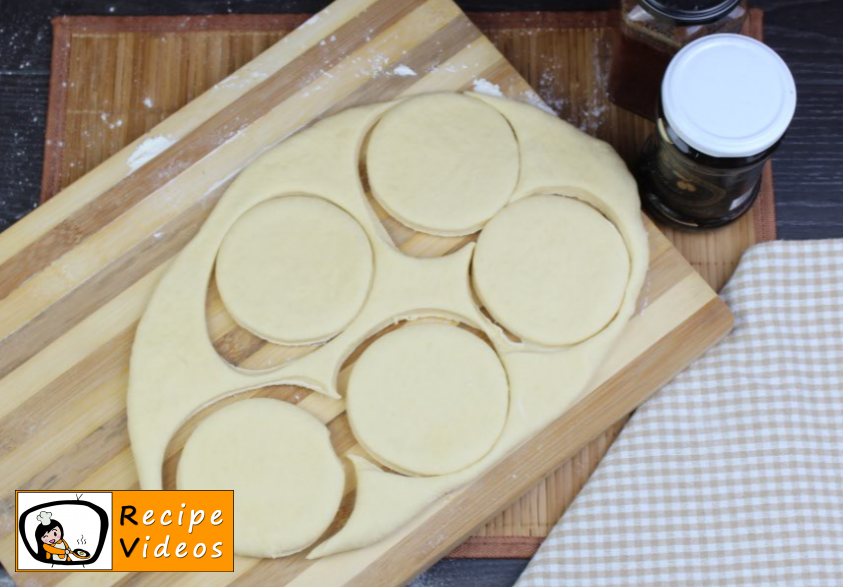 Oven-baked donuts recipe, prepping Oven-baked donuts step 4