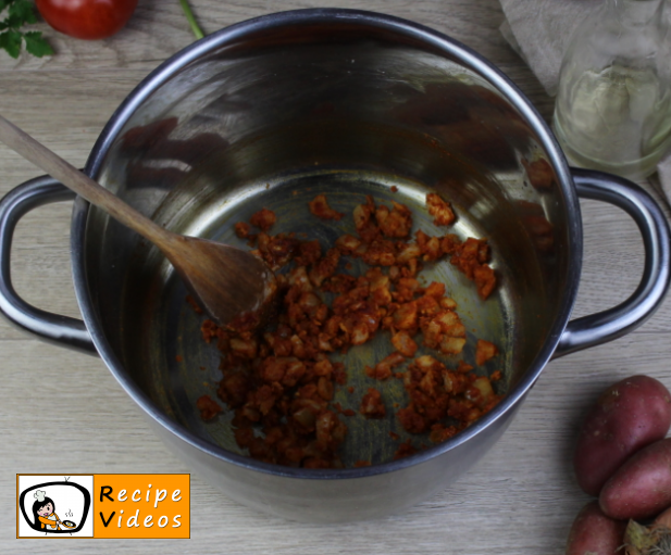 Potato soup recipe, prepping Potato soup step 3