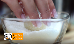 Raffaello balls recipe, prepping Raffaello balls step 4