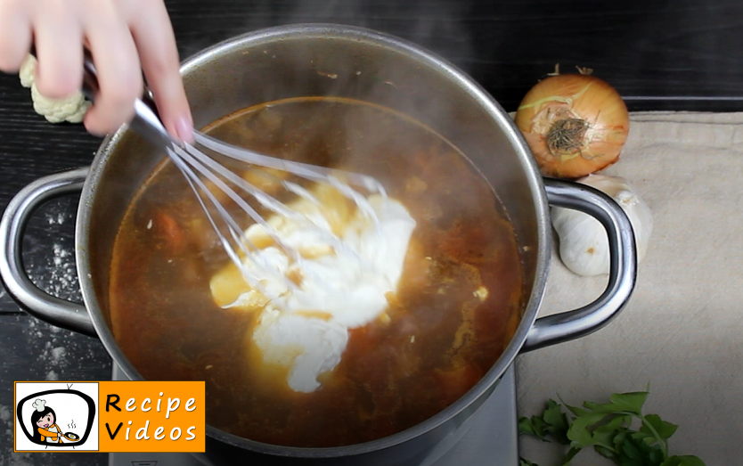 Cauliflower soup with sour cream recipe, prepping Cauliflower soup with sour cream step 11