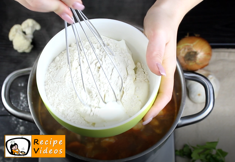 Cauliflower soup with sour cream recipe, prepping Cauliflower soup with sour cream step 9