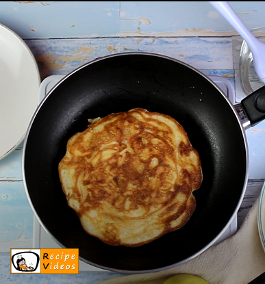 Apple pancakes recipe, prepping Apple pancakes step 7