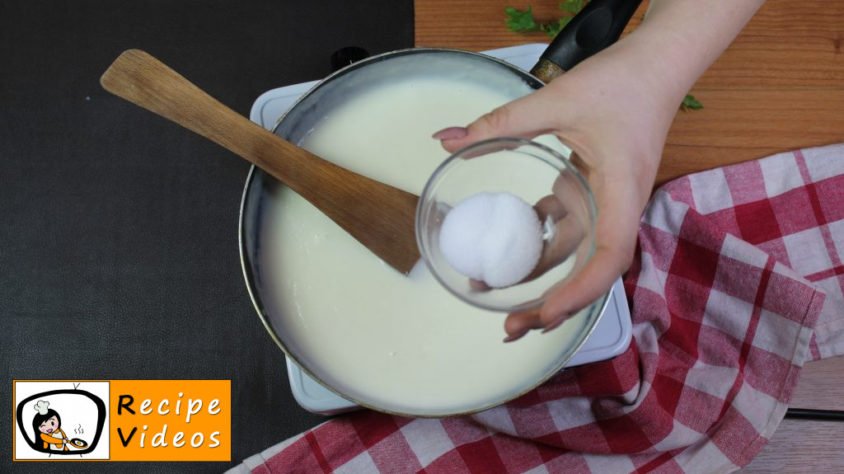 Béchamel sauce recipe, prepping Béchamel sauce step 4