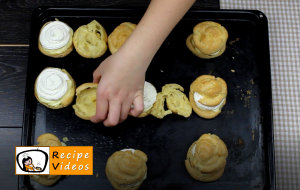 Cream puffs recipe, prepping Cream puffs step 11