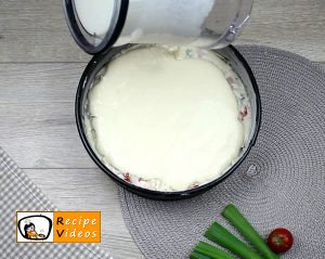 Ham 'n' cream cheese vegetable pie recipe, prepping Ham 'n' cream cheese vegetable pie step 4