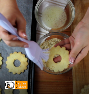 Linzer cookies recipe, prepping Linzer cookies step 6