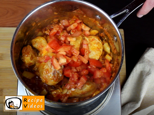 Paprika chicken with sour cream recipe, prepping Paprika chicken with sour cream step 4