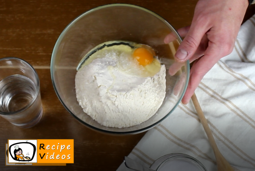 Paprika chicken with sour cream recipe, prepping Paprika chicken with sour cream step 9