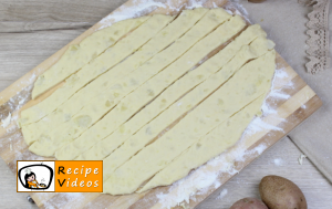 Poppy seed potato dumplings recipe, prepping Poppy seed potato dumplings step 3