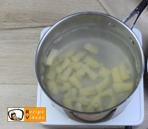 Potato dumplings recipe, prepping Potato dumplings step 5