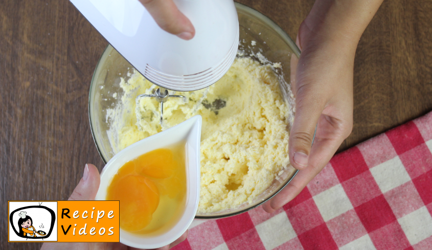 Marble Cake recipe, prepping Marble Cake step 2