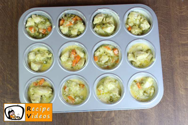 Mini Chicken Pot Pies recipe, how to make Mini Chicken Pot Pies step 6